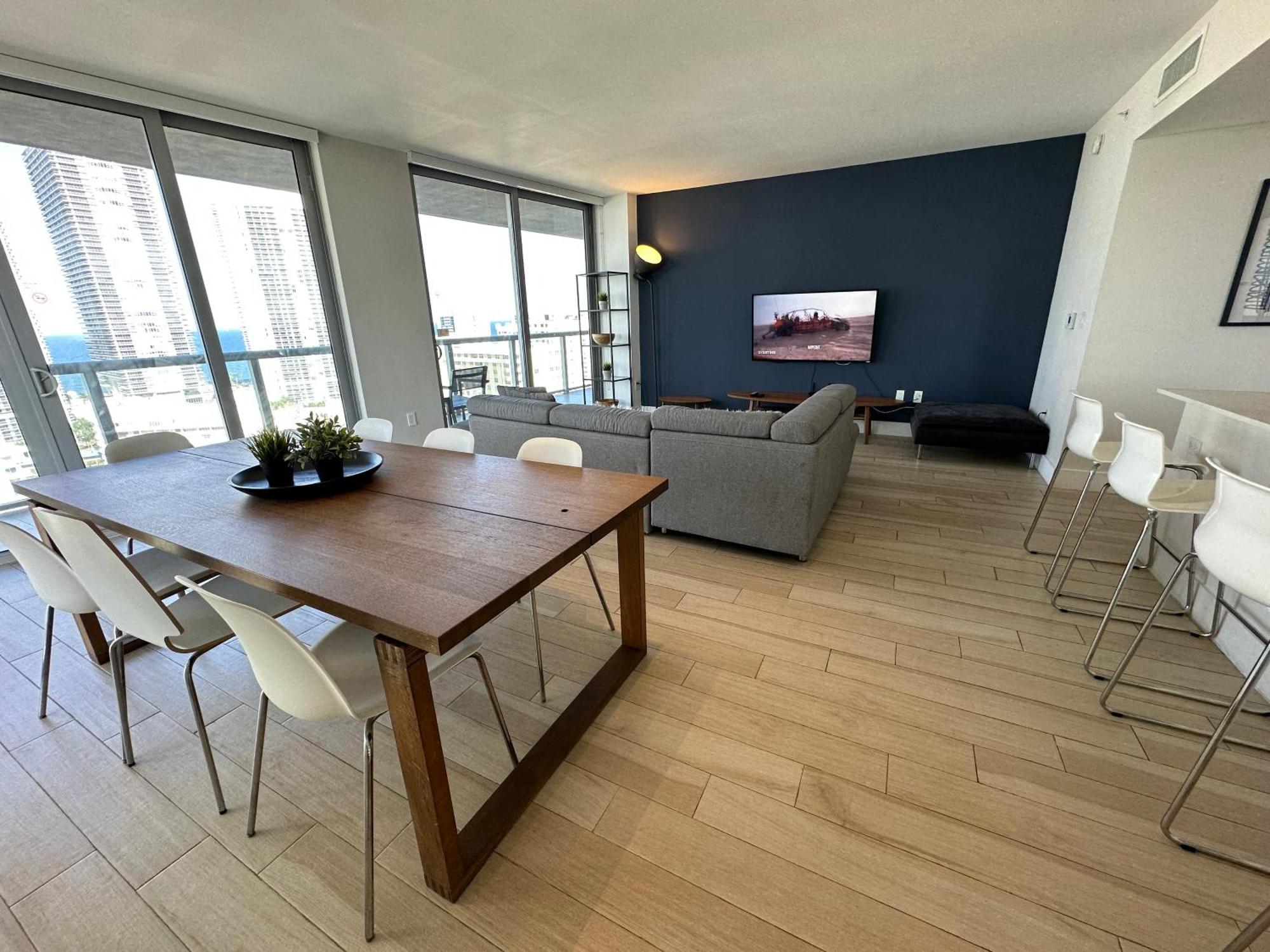 Mvr Apartments At Beachwalk Resort Hallandale Beach Exteriér fotografie