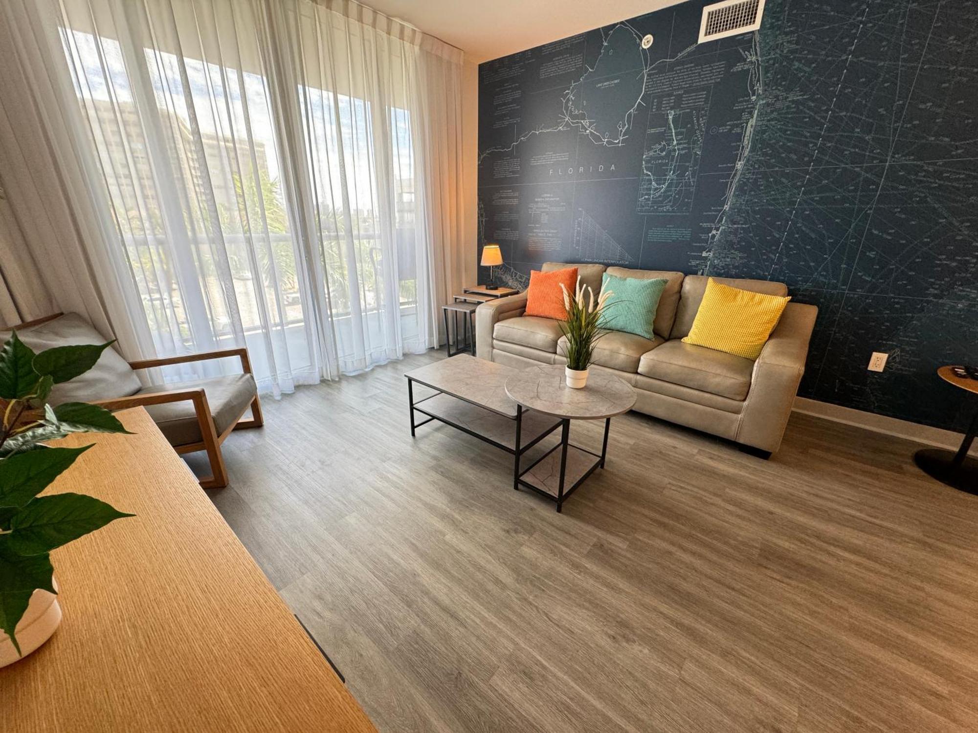Mvr Apartments At Beachwalk Resort Hallandale Beach Exteriér fotografie