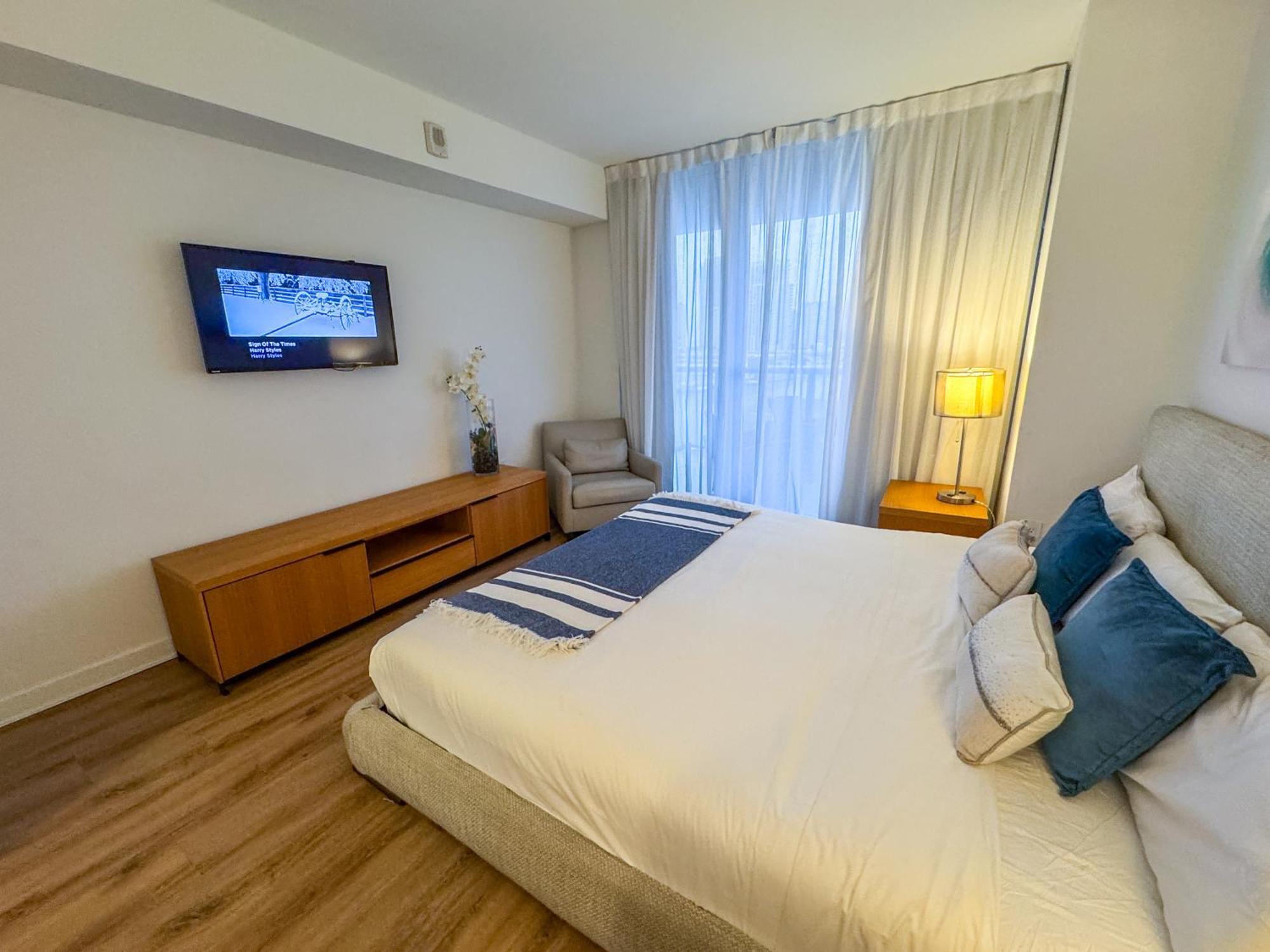 Mvr Apartments At Beachwalk Resort Hallandale Beach Exteriér fotografie